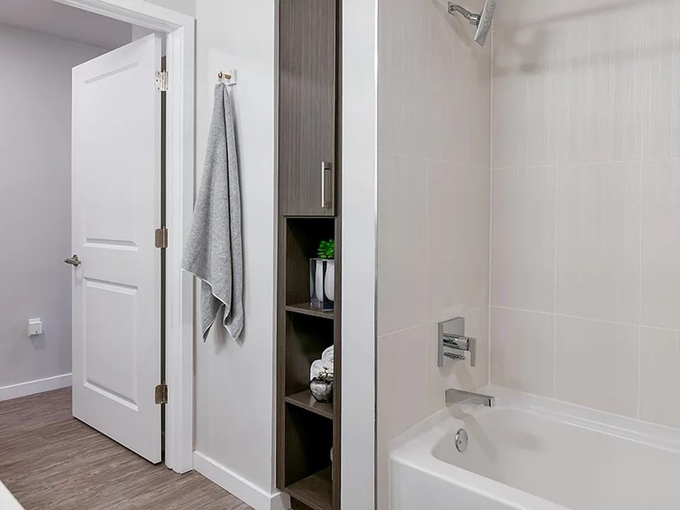 28 N Almaden Ave - Photo 2 of 9