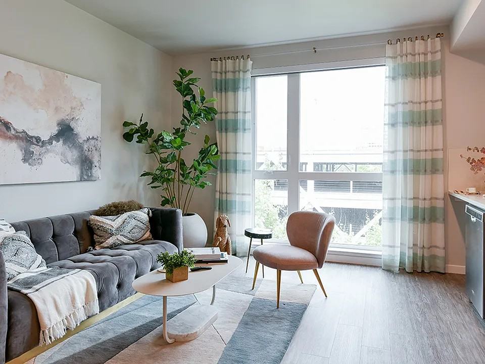 28 N Almaden Ave - Photo 7 of 9