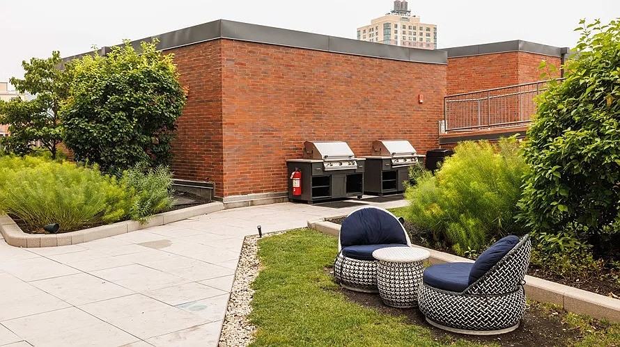 50 Nepperhan St - Photo 2 of 11