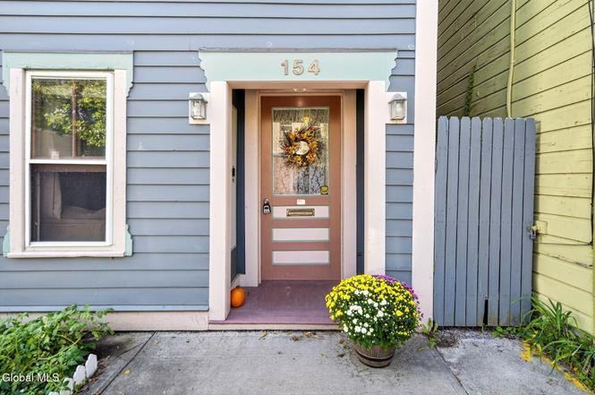 154 Jefferson St - Photo 7 of 14