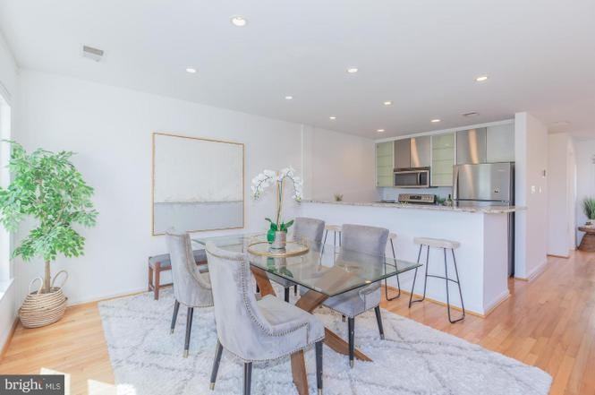 2103 N Rolfe St #B - Photo 5 of 21
