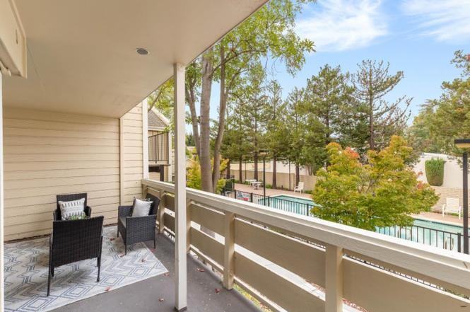 576 W Parr Ave - Photo 7 of 20