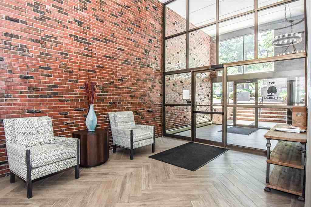 993 Massachusetts Ave - Photo 7 of 12