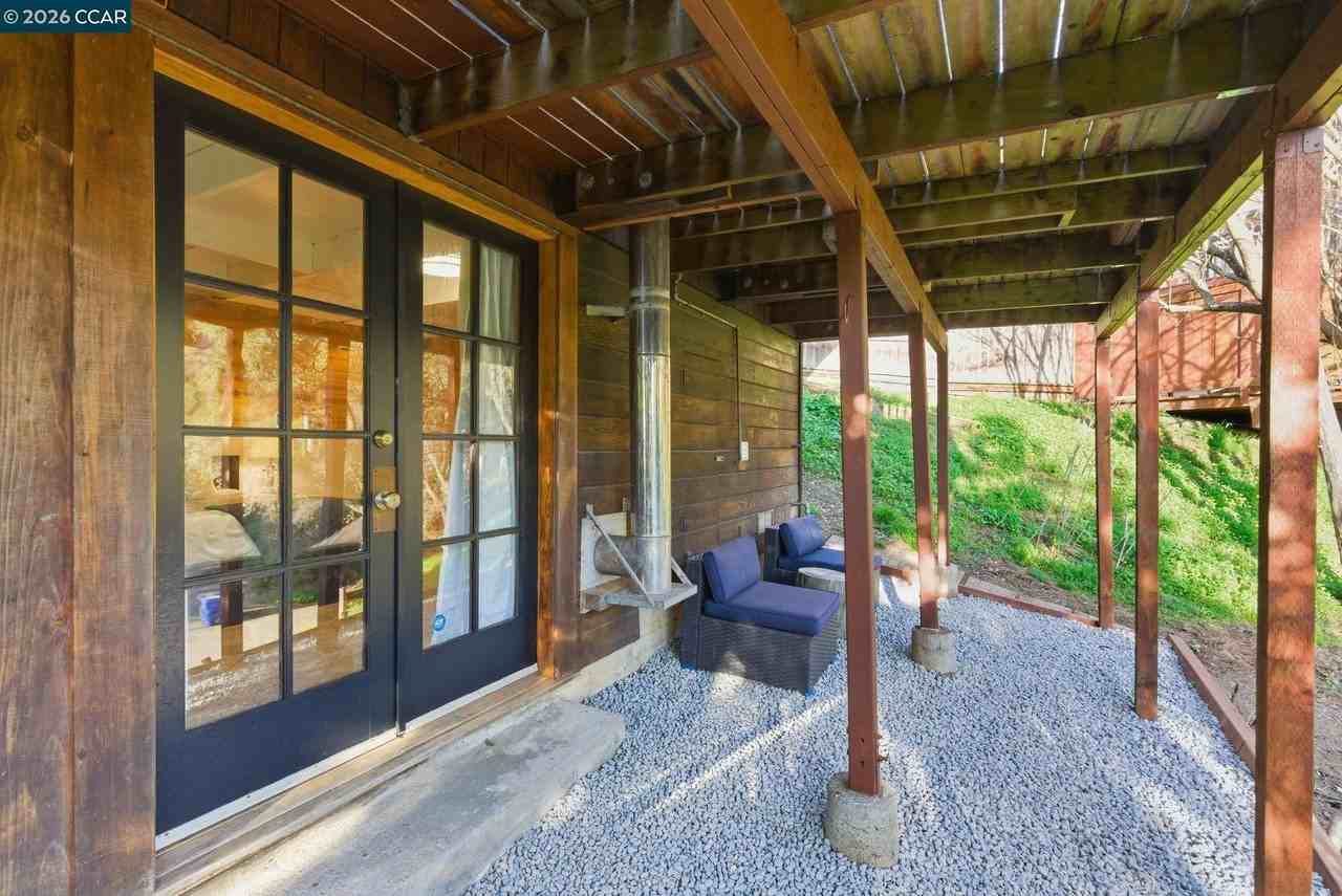 3382 Dwight Way - Photo 6 of 16