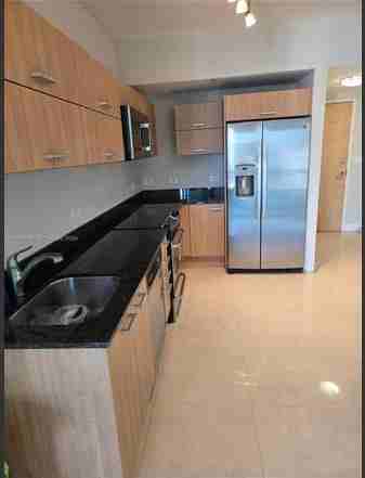 350 S Miami Ave - Photo 6 of 11