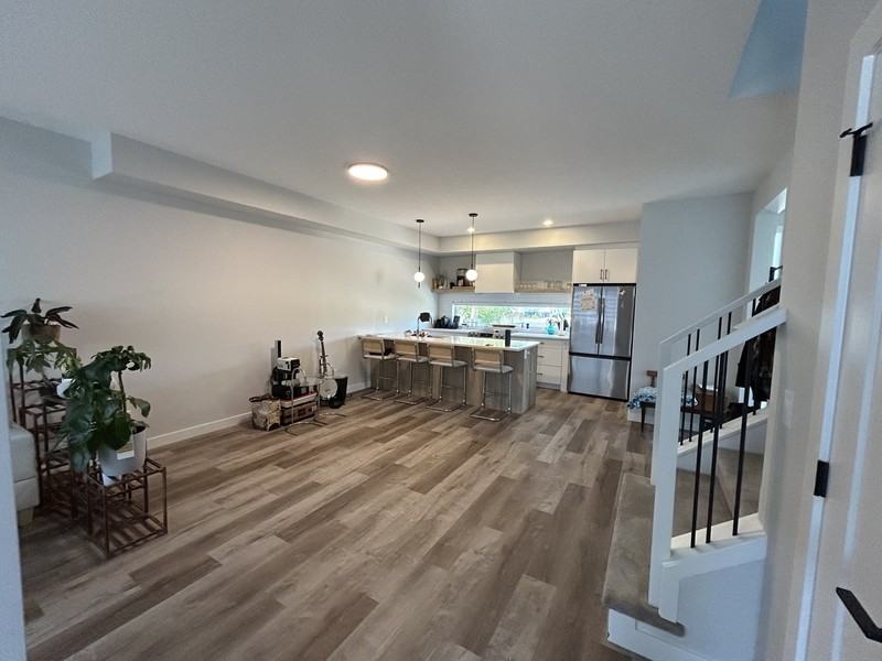 8311 76 Ave Nw #1 - Photo 6 of 10