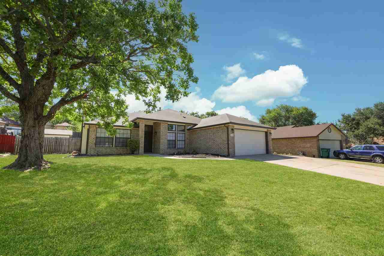 2305 Skipcha Dr - Photo 4 of 25