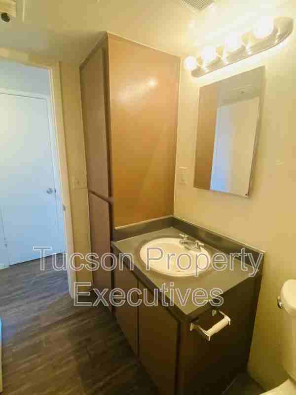20 N Leonora Ave - Photo 5 of 24