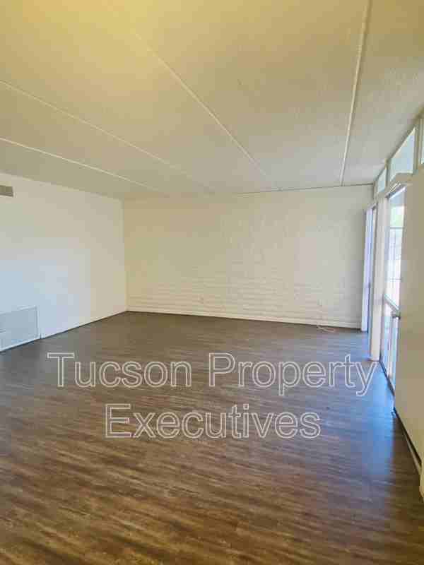 20 N Leonora Ave - Photo 7 of 24