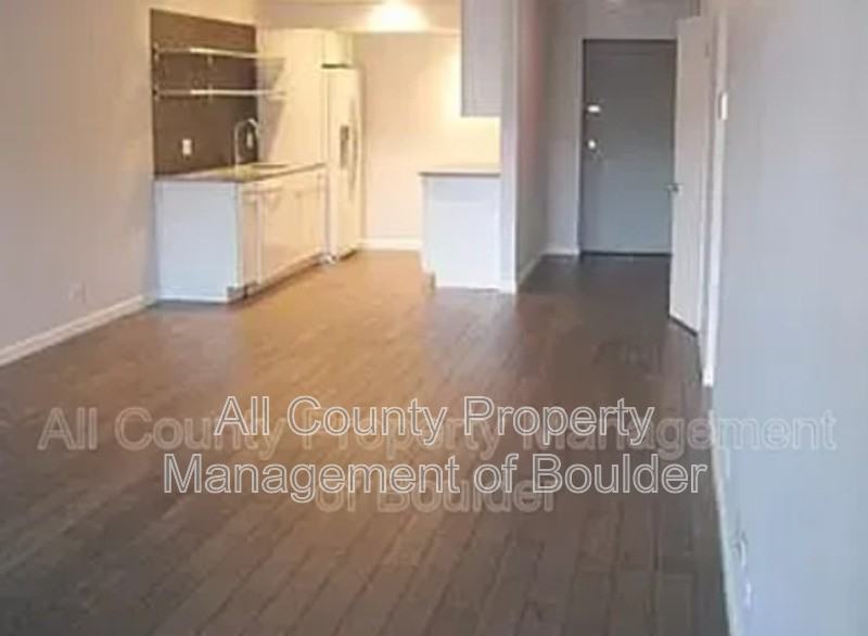500 Mohawk Dr #401 - Photo 2 of 7