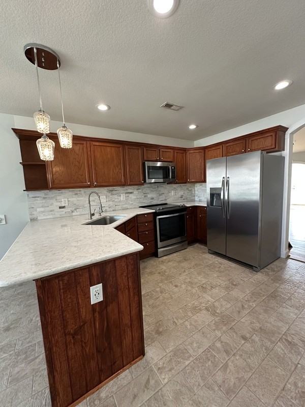 105 Calcite Dr - Photo 3 of 9