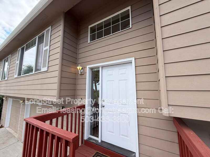 3047 Wallace Rd Nw - Photo 3 of 34