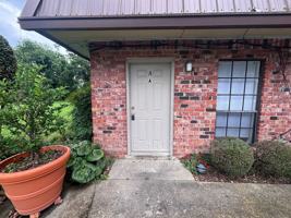 featured image of 125 Country Ln Apt A #Apt A