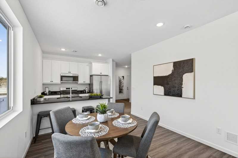 14935 117th St - Photo 4 of 11