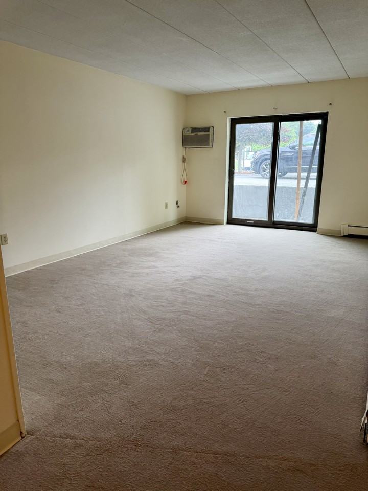 Main St #4 - Photo 6 of 10