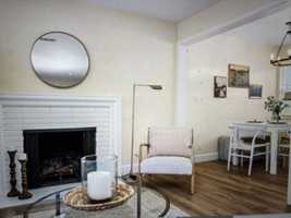 featured image of 944 W Acacia Ave #NA