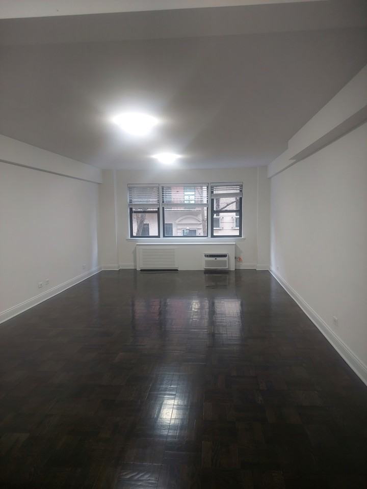 Tribeca Near Church Street #39G - Photo 6 of 12