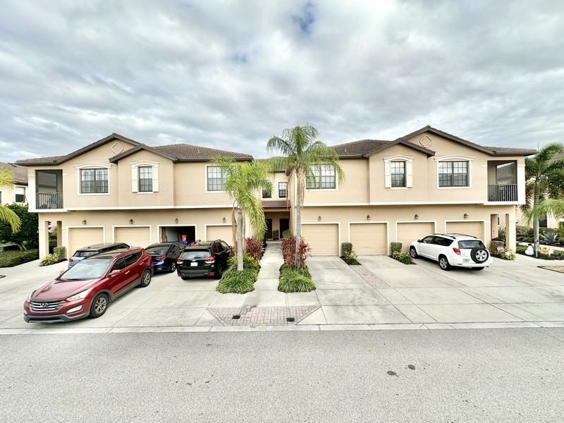 4129 Via Piedra Cir - Photo 4 of 50