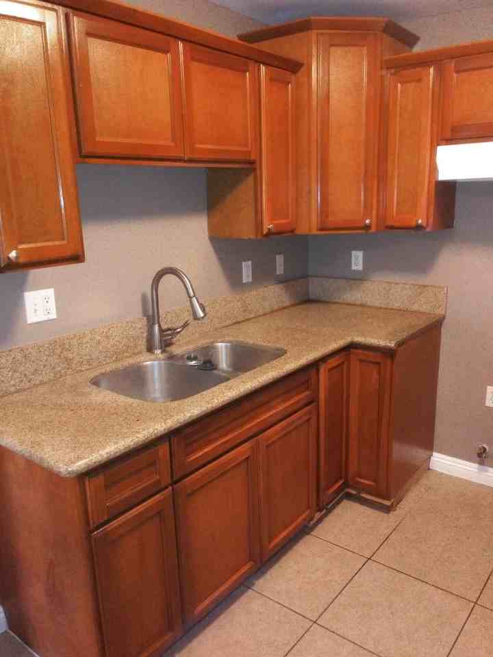 5935 1/2 Makee Ave #2 - Photo 5 of 10