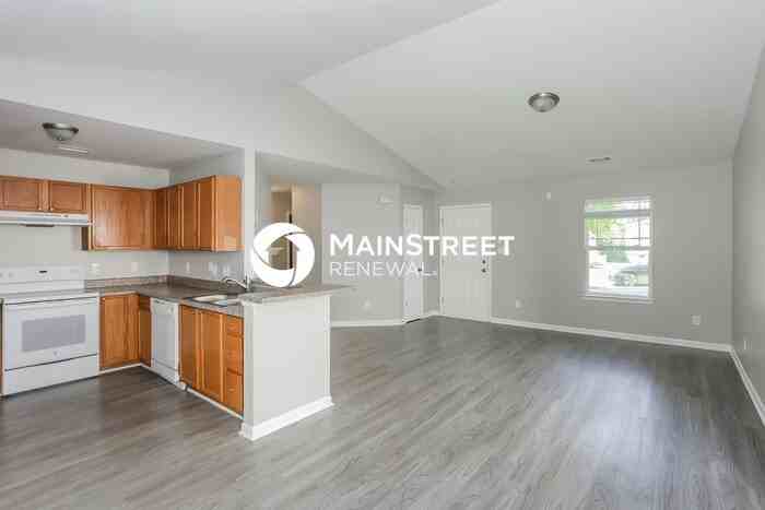 4318 Cochran Farm Ln - Photo 7 of 16