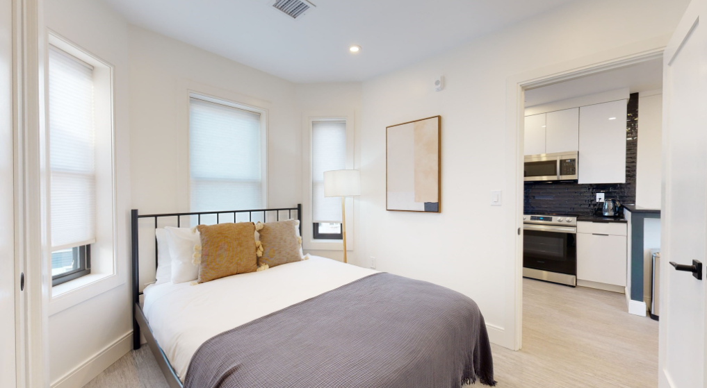 353 E 8th St #3 - Photo 5 of 20