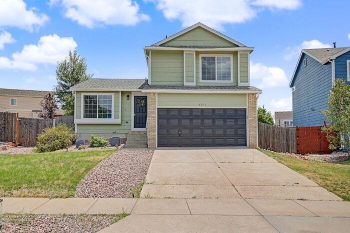 6991 Prairie Wind Dr - Photo 2 of 31