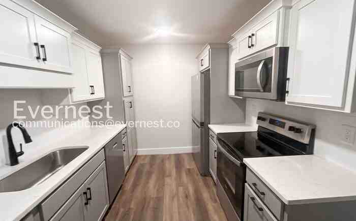 178 Old Montgomery Hwy - Photo 6 of 21