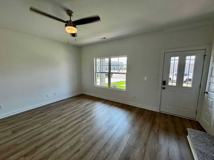 27557 Brisk Dr - Photo 5 of 25