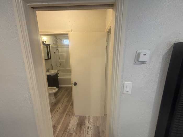 8837 S Hoover St - Photo 4 of 9