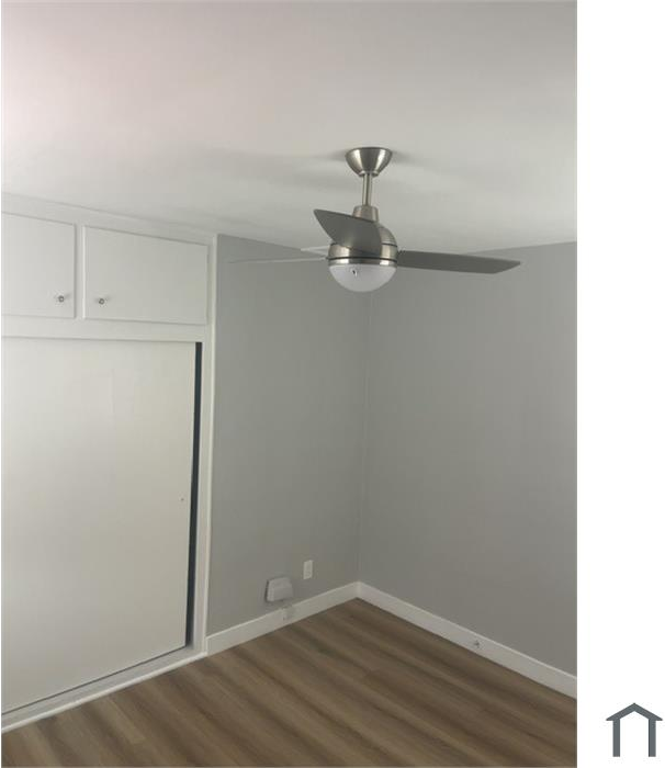 1360 W 38th St - Photo 5 of 7