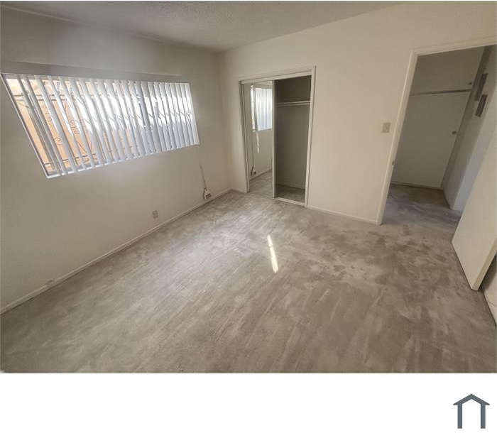 1435 W 105th St - Photo 3 of 12