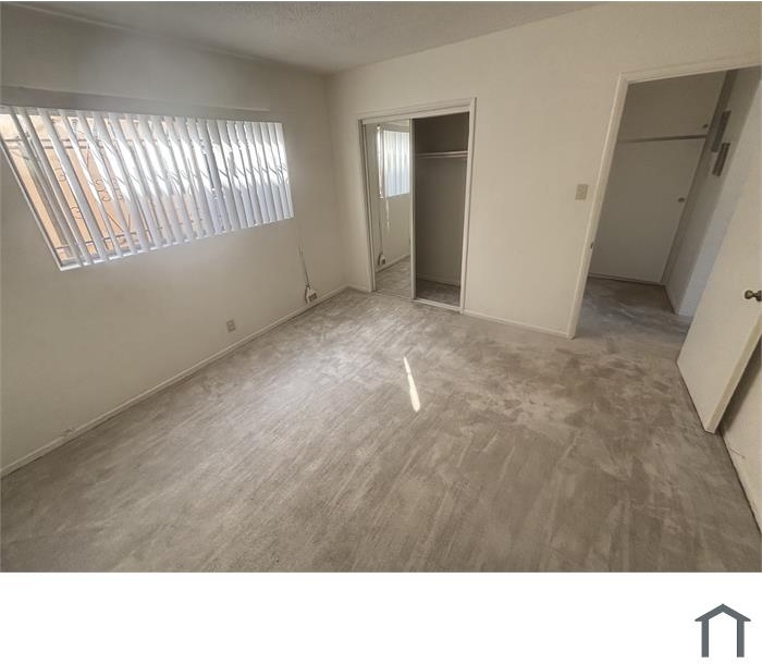 1435 W 105th St - Photo 4 of 12