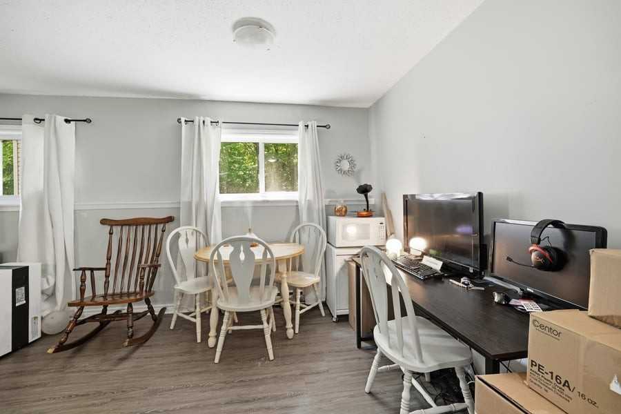 6632 Notre Dame St - Photo 5 of 14