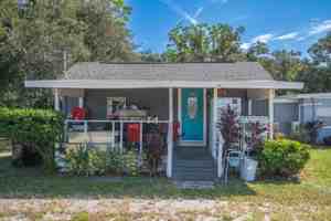 featured image of 2009 N Combee Rd