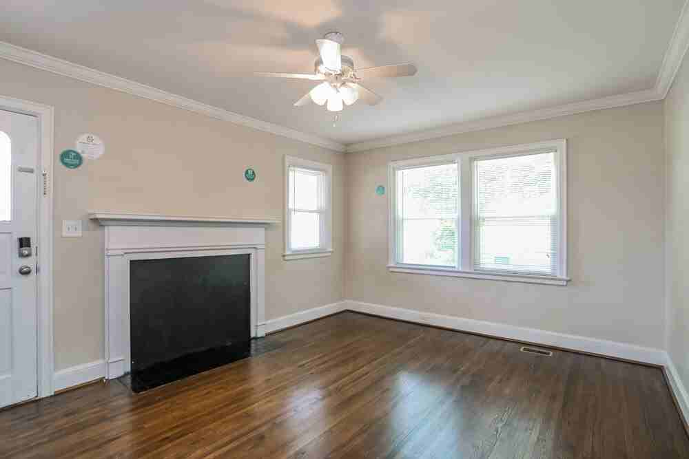 2400 Morton St - Photo 4 of 16