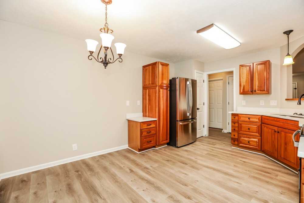 4505 Hunters Green Cir - Photo 6 of 15