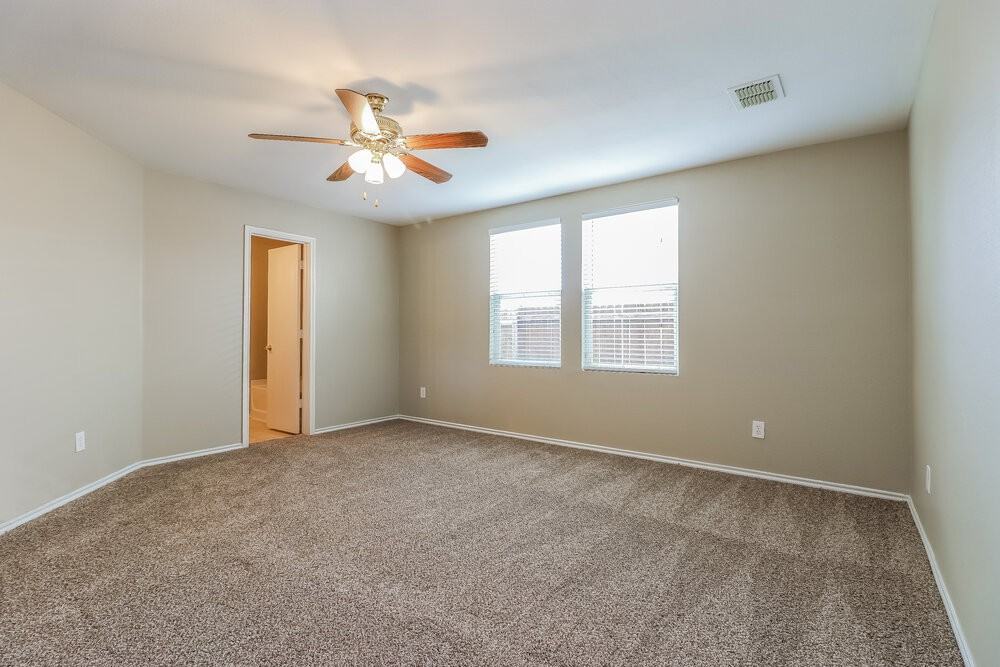 4013 Foxhound Ln - Photo 3 of 15