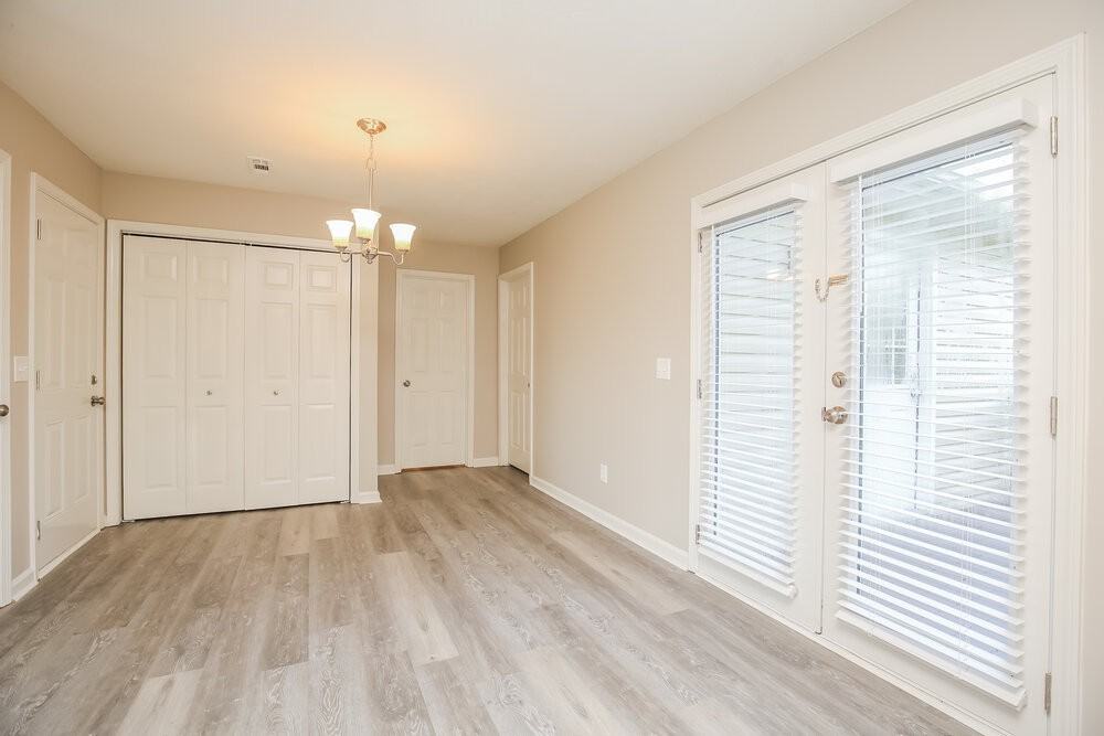 1202 Welsh Dr - Photo 5 of 17