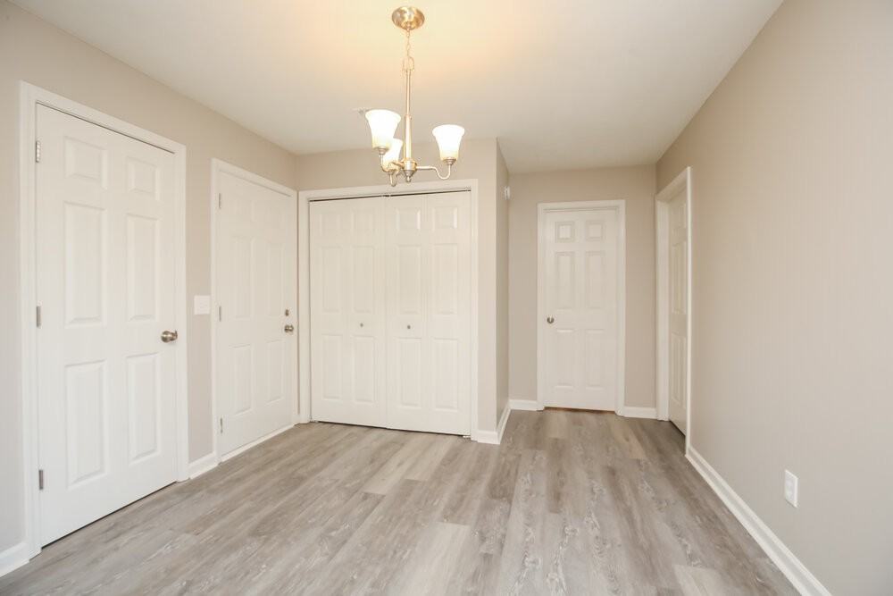 1202 Welsh Dr - Photo 6 of 17