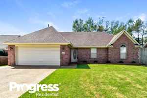featured image of 1261 Thames Dr
