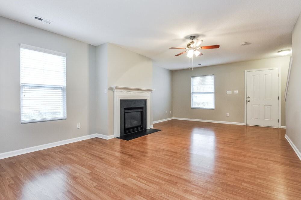 62 Brookhaven Dr - Photo 2 of 15