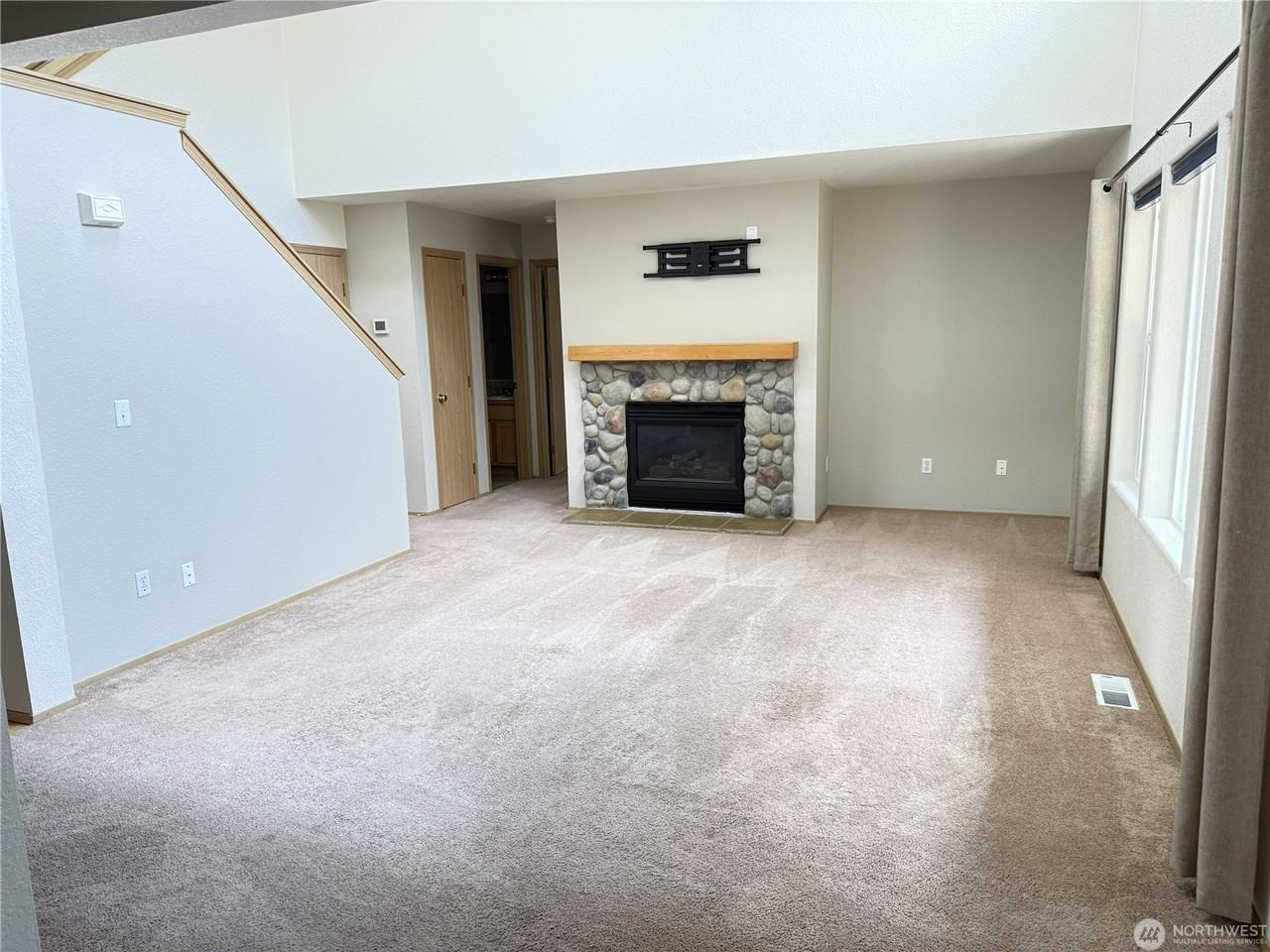 Concordia Ln Se #1 - Photo 5 of 16