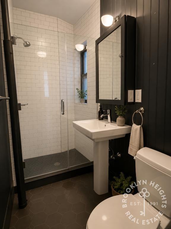 63 Montague St #1F - Photo 6 of 8