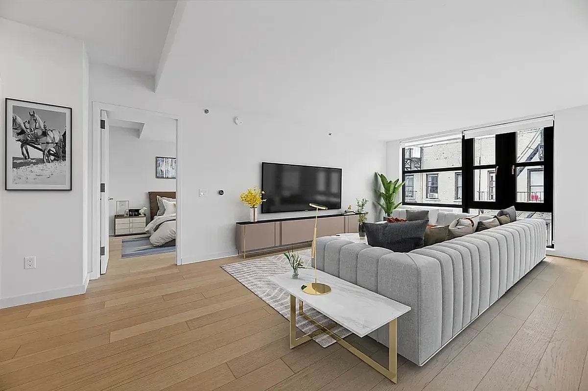171 Suffolk St #4K - Photo 2 of 8