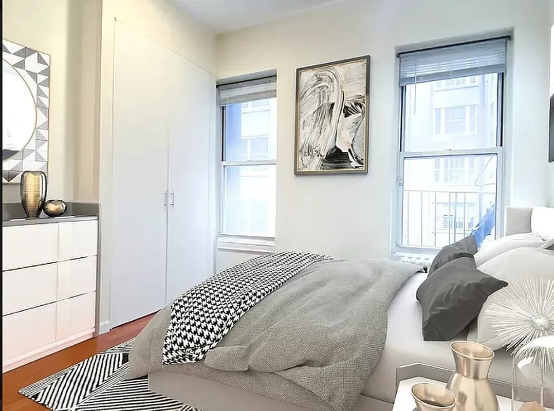 129 W 56th St #4R - Photo 2 of 6