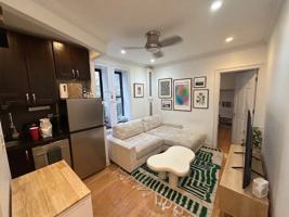 featured image of 380 S 4th St #4