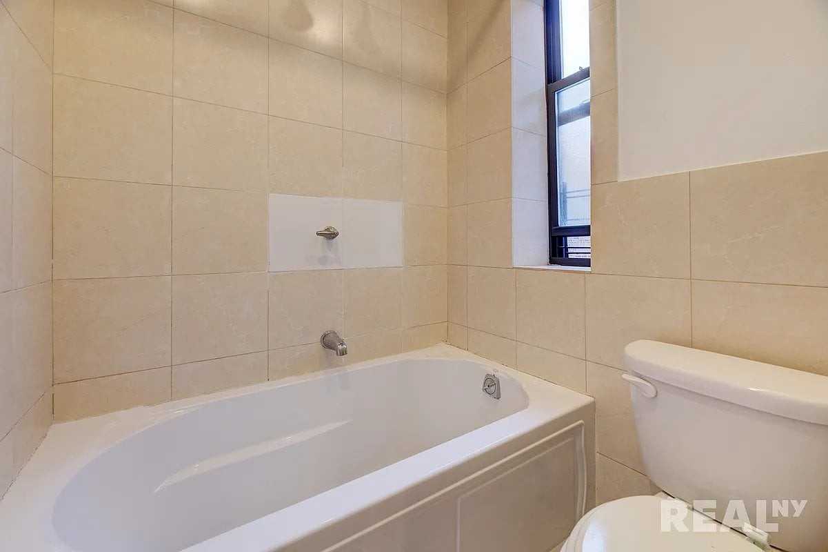 75 Orchard St #28 - Photo 5 of 6