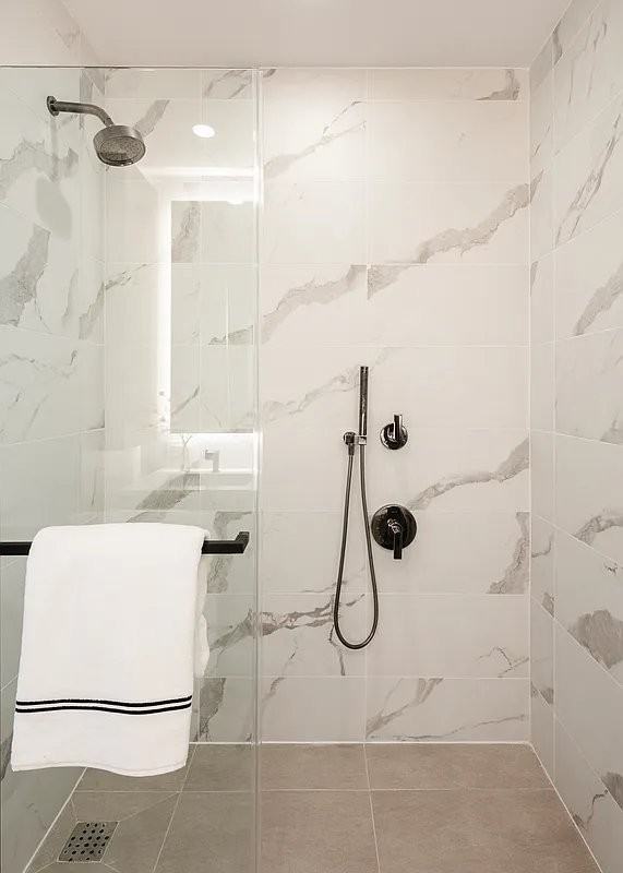 W 30th St #45H - Photo 7 of 20