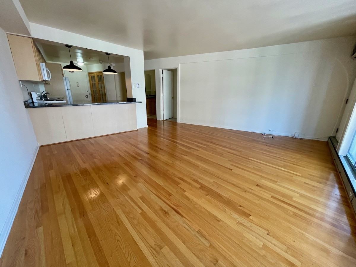300 North State Street - 4735Unit 4735 #4735 - Photo 3 of 13