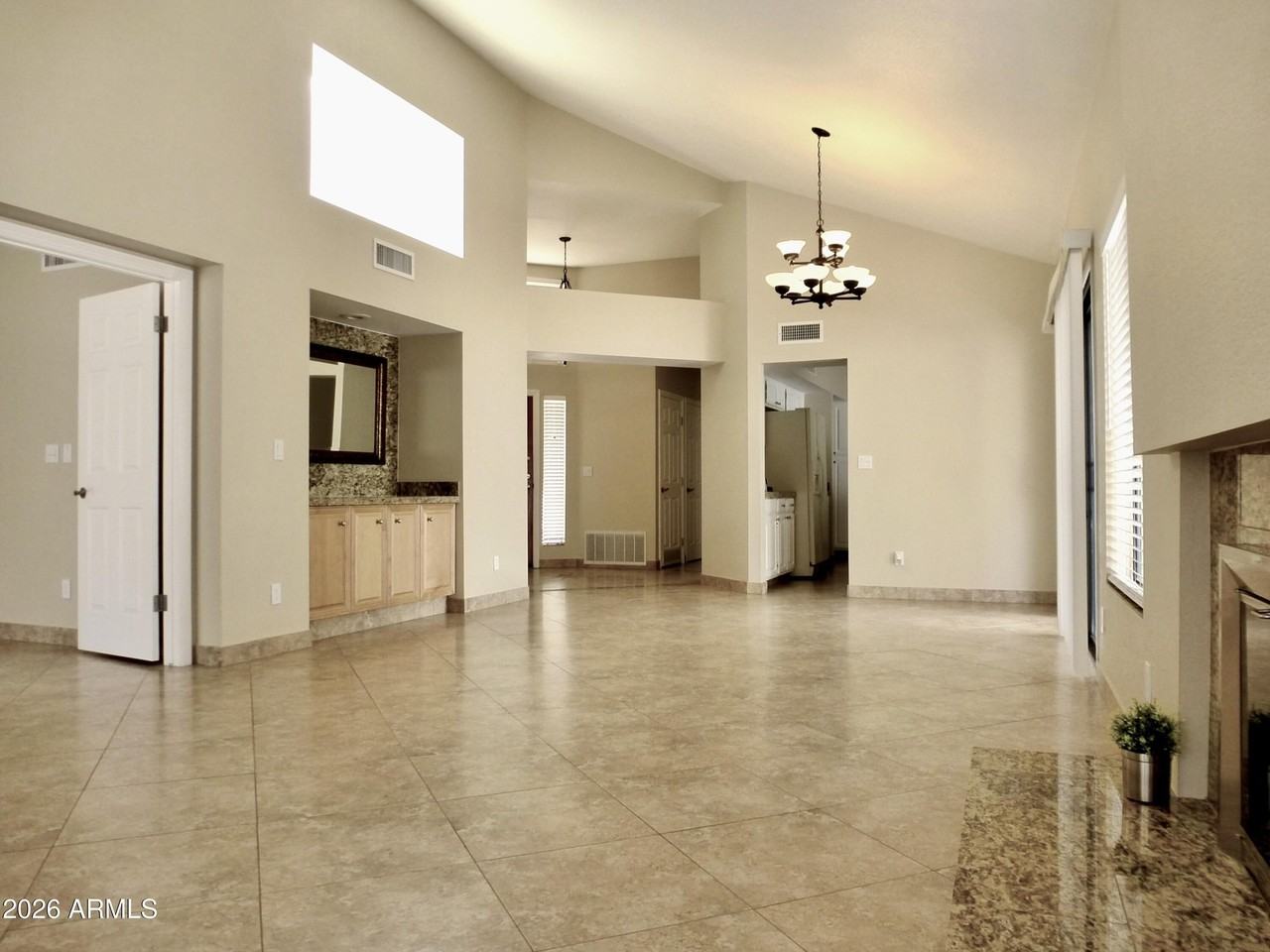 10053 E San Bernardo Dr - Photo 3 of 15